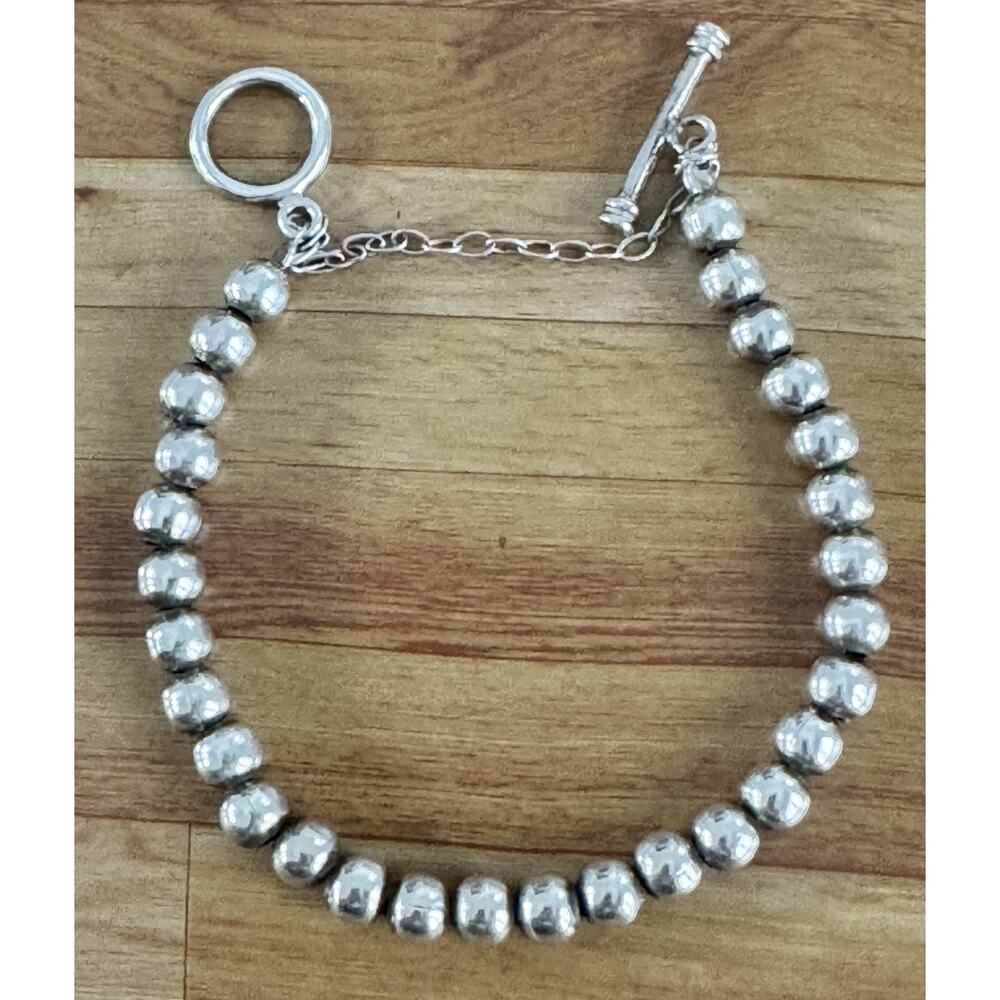 Vintage Sterling Silver Navajo Pearl Style Bead Bracelet 7.25” Toggle Clasp 17g